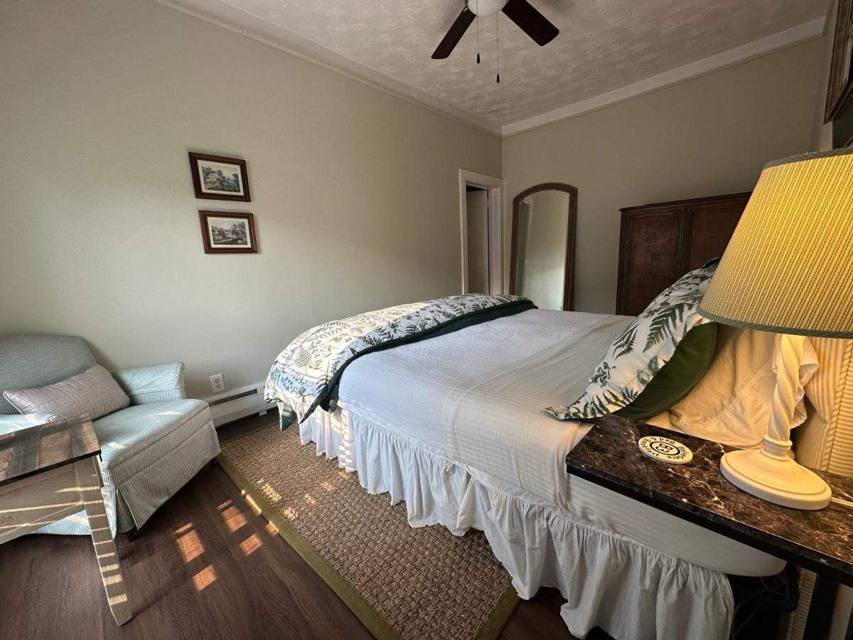 The Belvedere B&B Charlevoix Extérieur photo