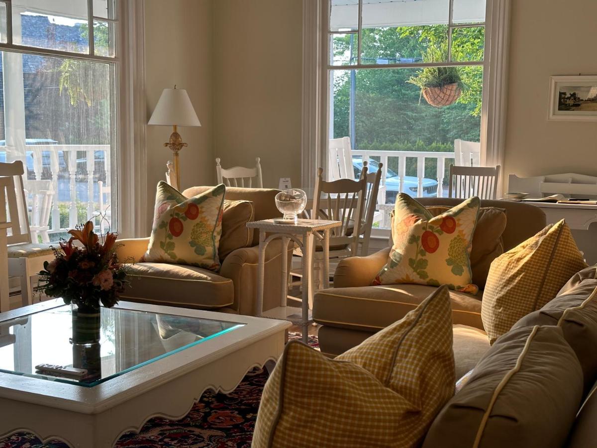 The Belvedere B&B Charlevoix Extérieur photo