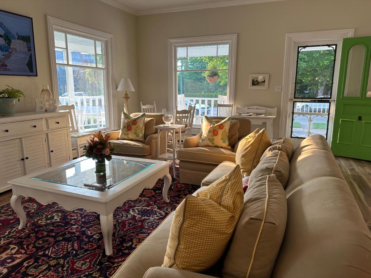 The Belvedere B&B Charlevoix Extérieur photo
